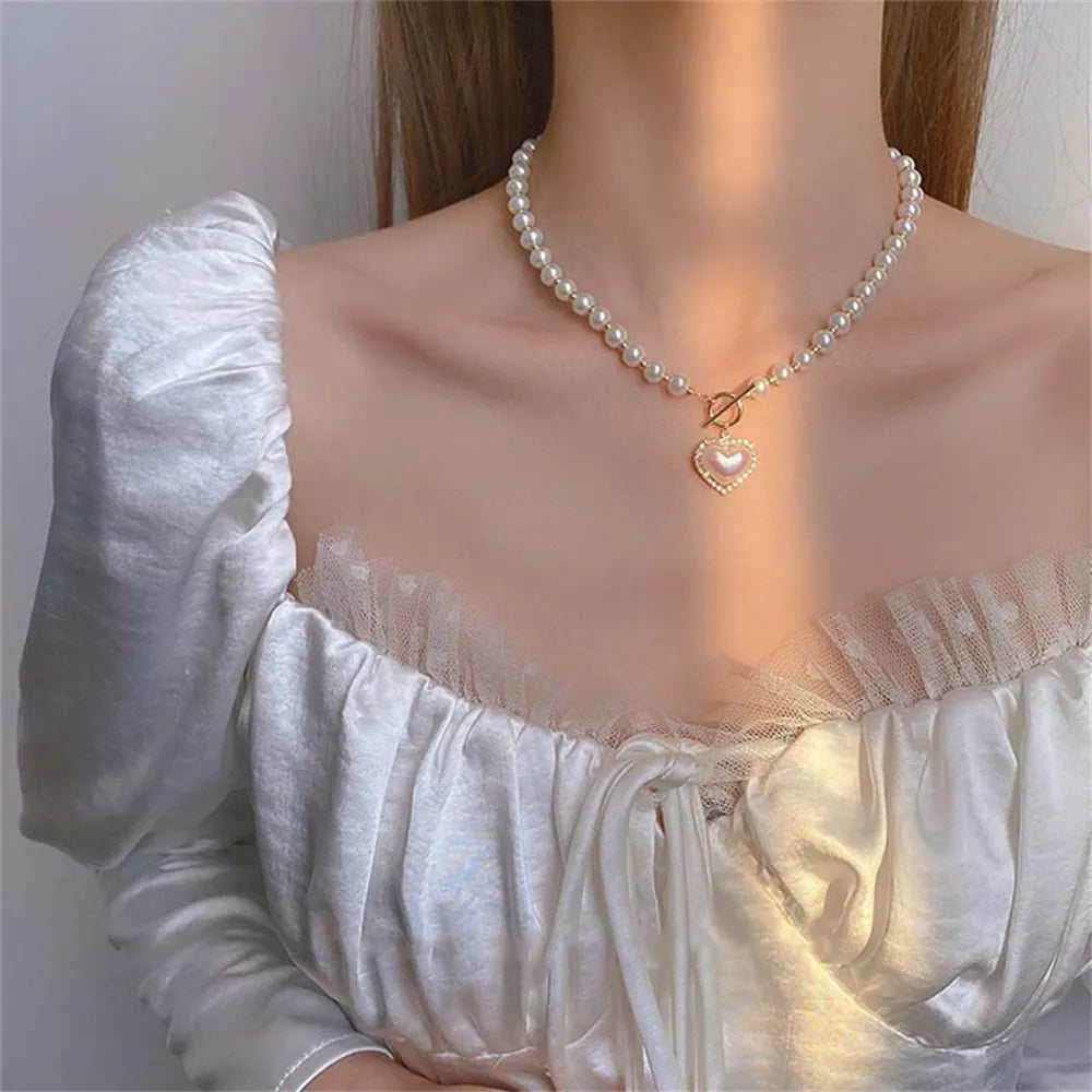 Collar de perlas con corazón