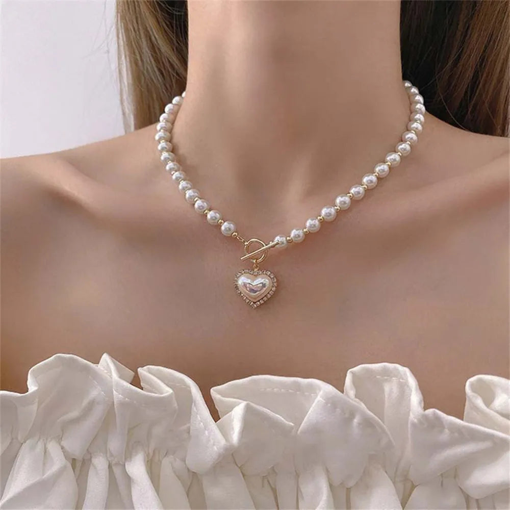 Collar de perlas con corazón